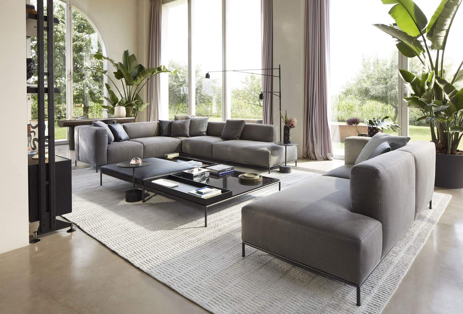 Mex-Hi Tavolino Coffee table by Piero Lissoni | Cassina